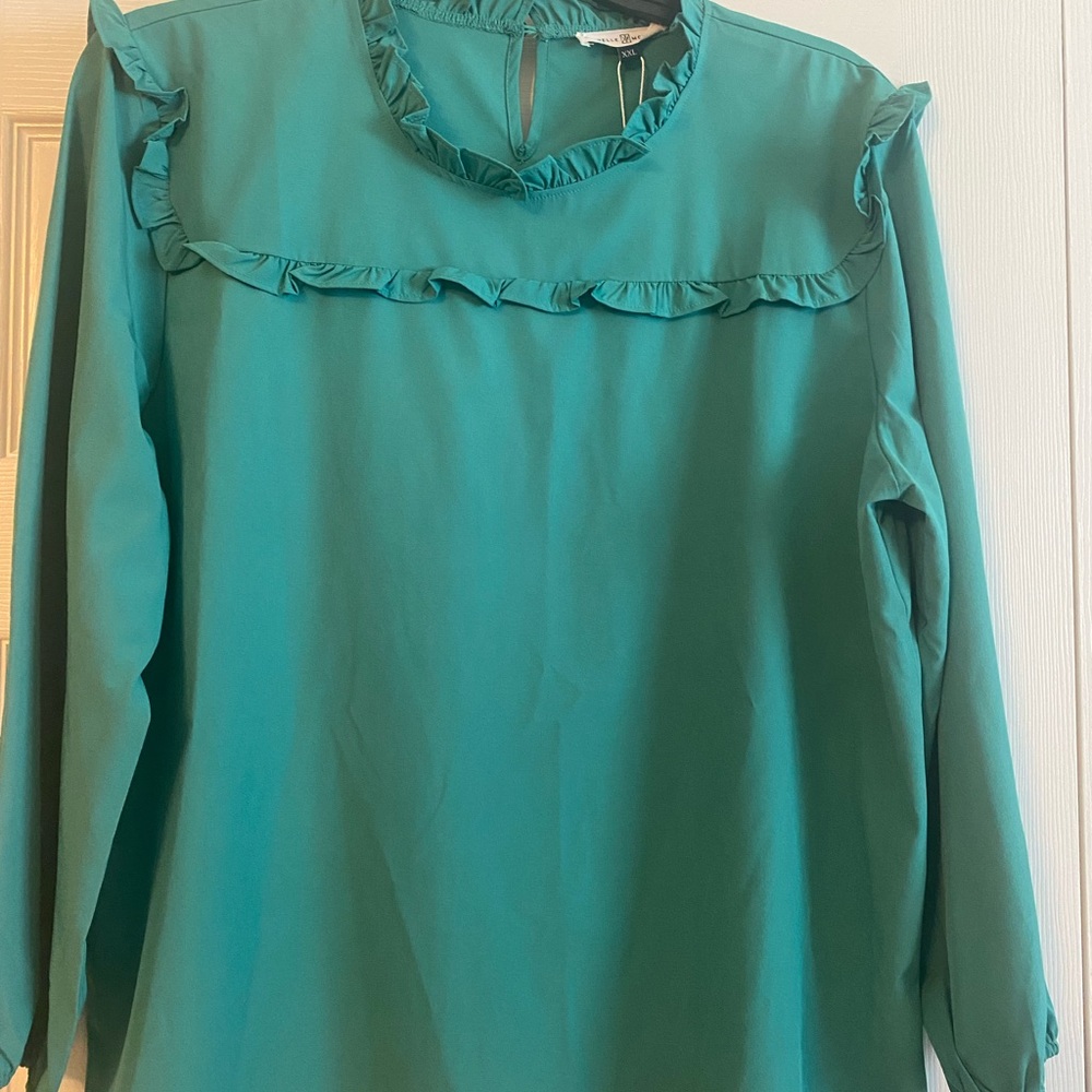 Michelle McDowell Green Ruffled Long Sleeve Bib Collar Blouse